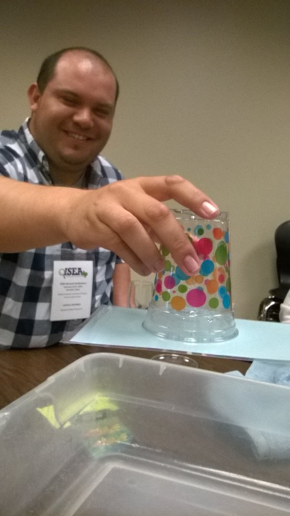 sarajose16's tweet photo. Magic tricks to reflect on learning with @joshsendejar at #iseatx2016 https://t.co/MiigpuTbwj