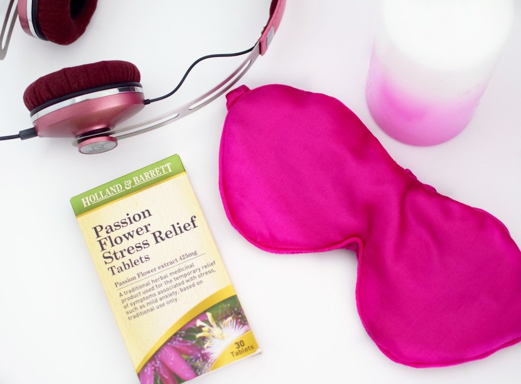 Paula Holmes tweet media