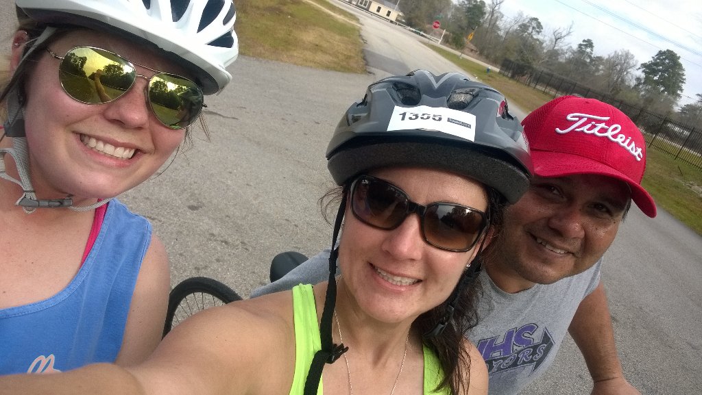 jacks0714's tweet photo. Getting miles in for the MS150 HHS team. Be the example! @HumbleISDAth @HumbleISD_HHS https://t.co/fzENshd5h5