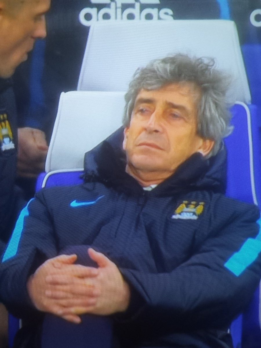 ShiteSportsNews's tweet photo. Pellegrini obviously with a large chunk of his #MCFC payoff on a Chelsea win today
#NotArsedAtAll https://t.co/AzjUo4Qxqi