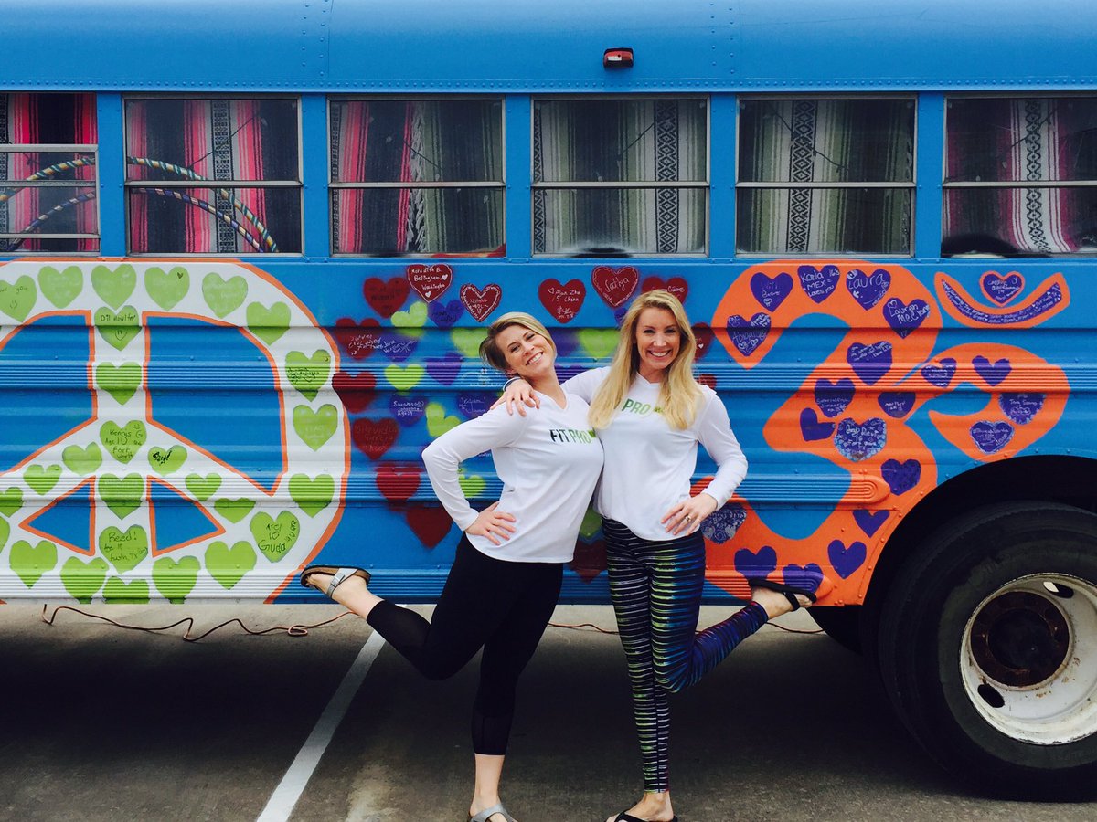 fitpronowapp's tweet photo. And that's a wrap at #tyc2016! Thanks for an awesome weekend. #yoga #worklove https://t.co/eWNhFM7klU