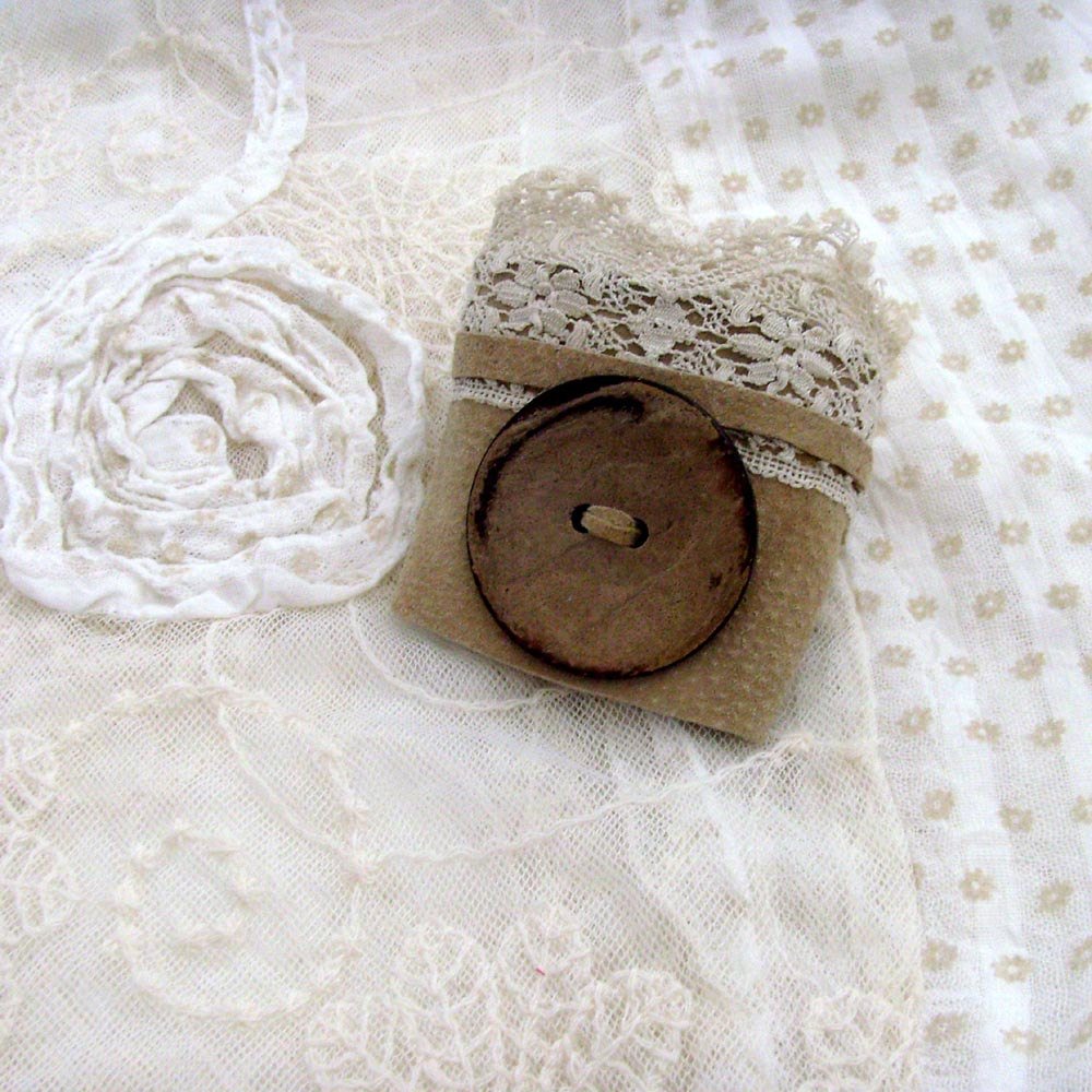 ME2Designs's tweet image. Rustic Romance Beige Suede Cuff / Upcycled Beige - Tan Suede / Vi… etsy.me/20cTPYv #Etsy #CoconutShellButton