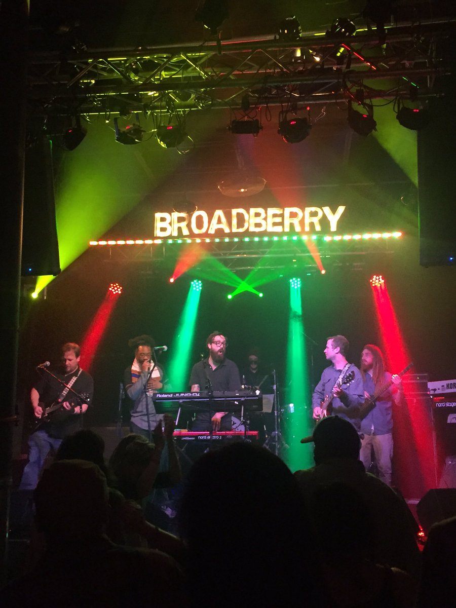 danutamaria's tweet photo. 2015 VA Reggae Artist of the Year Mighty Joshua at @TheBroadberry #reggae #ska #BobMarley #marley #broadberry https://t.co/dRR6NGqKE4