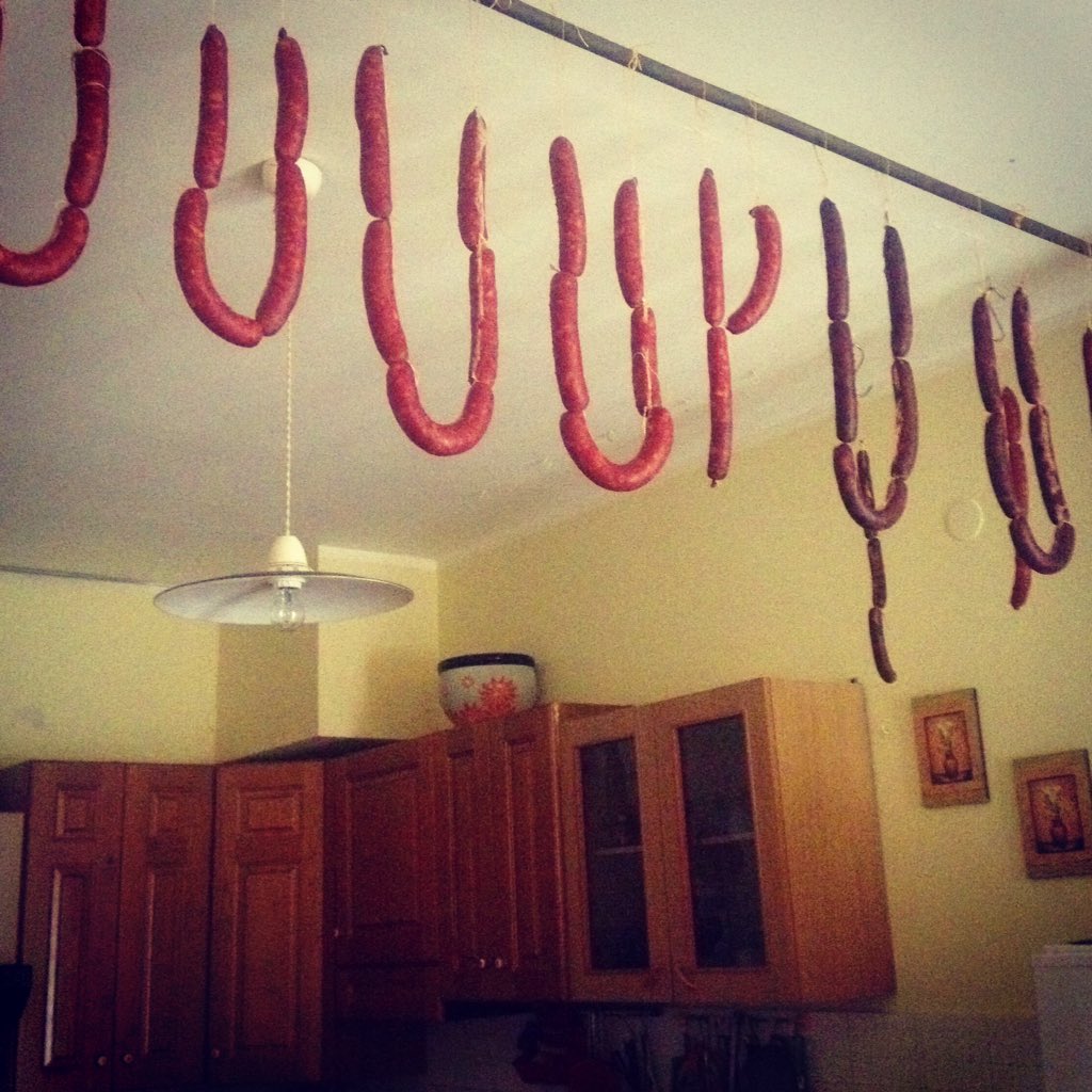 InItalyFood's tweet photo. La "Cucina" tipica Calabrese 
a casa tua con un click: https://t.co/EFkmC09Qt8 
#food #madeinitaly #italianfood https://t.co/t6GF771deI