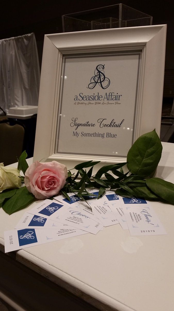 A Seaside Affair tweet media