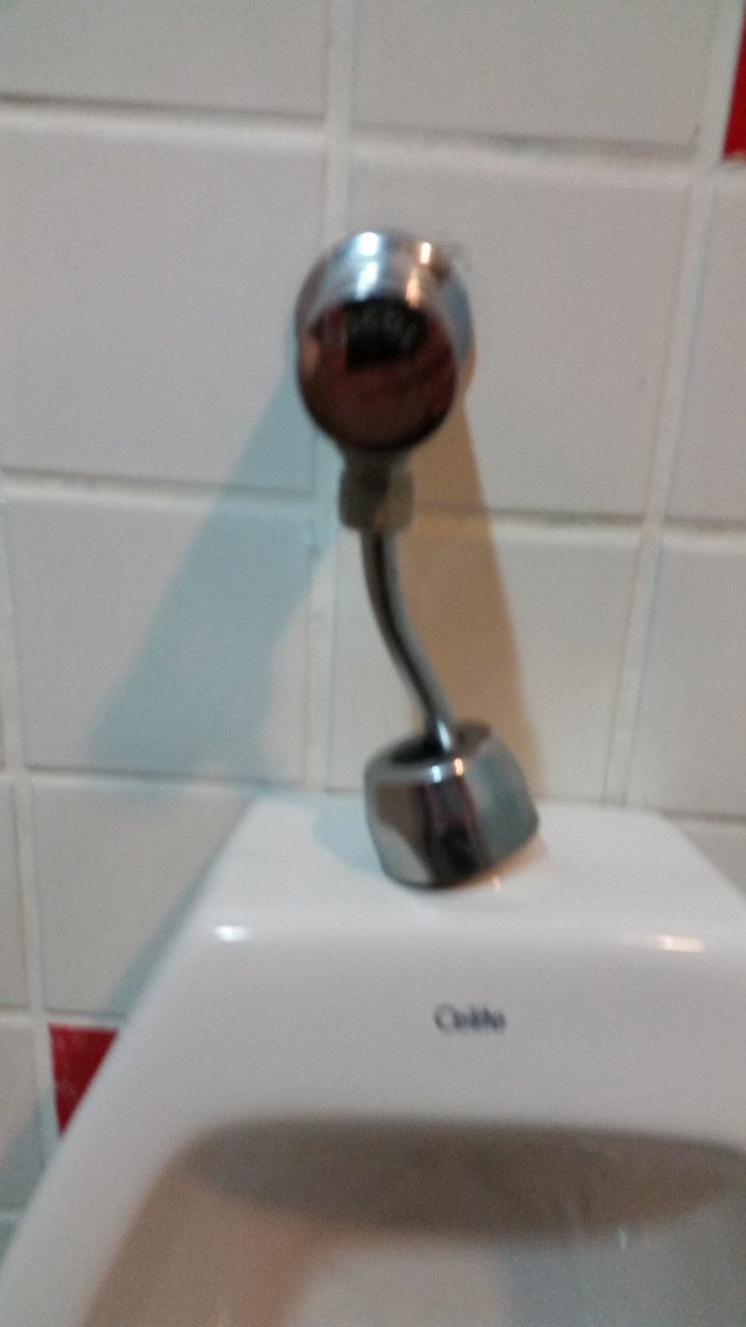 elsenorbw's tweet photo. Brazil: Because F*#k your OCD. https://t.co/cAbyQoc8EM