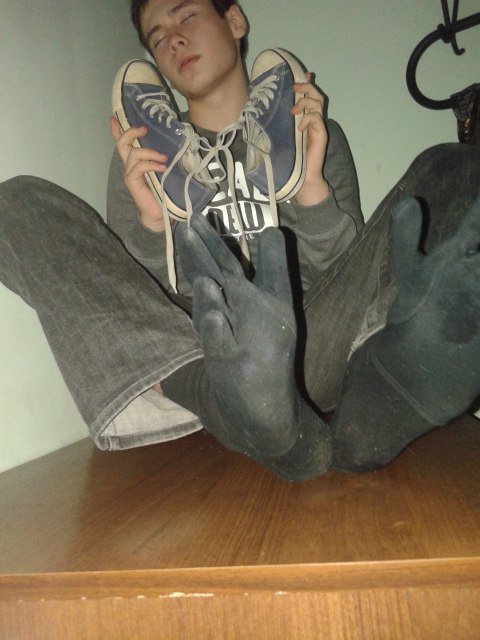 Little_evil_Chi tweet picture
