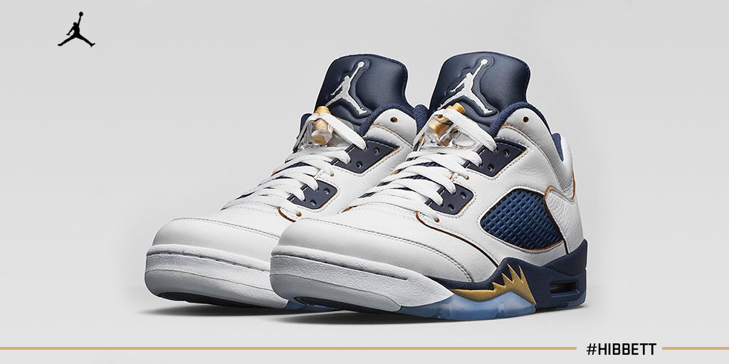 hibbett sports jordans retro 12