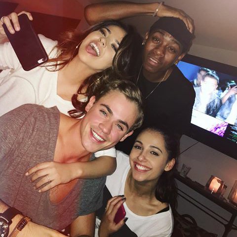 BeckyGVzla's tweet photo. +vía instagram. https://t.co/ywWNZJ9Cou