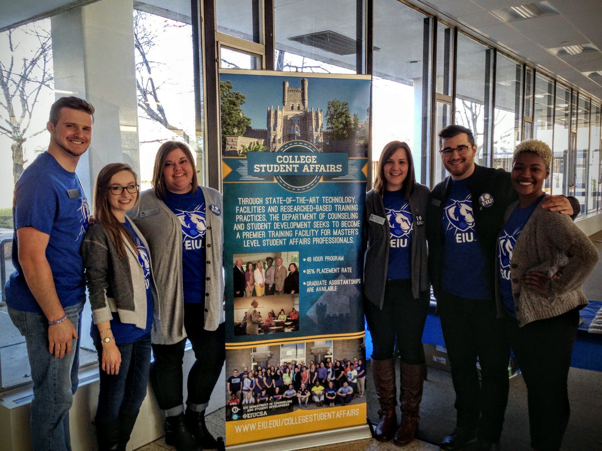 EIUCSA's tweet photo. All set for check-in here at Lawson Hall! #EIU #CSADays https://t.co/7F324WSGuG
