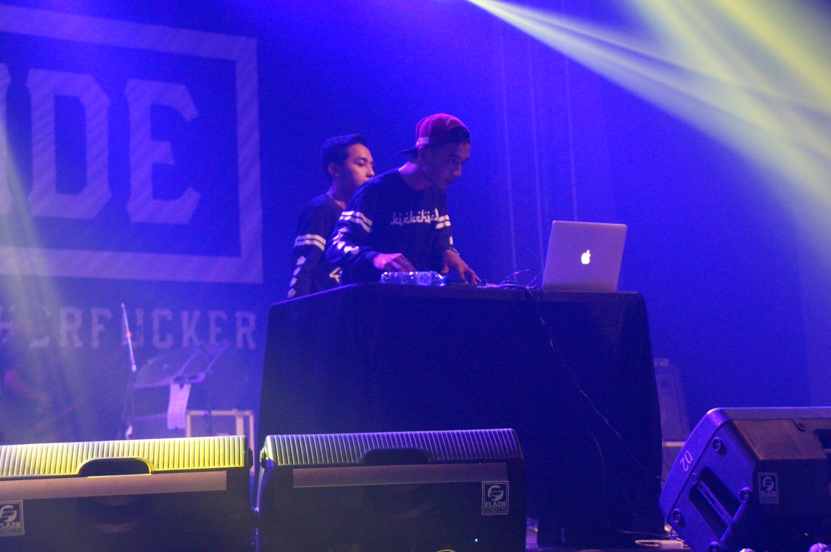 denynugraha93's tweet photo. @osvaldoriomusic @ShowcaseEvent #showcase2016 https://t.co/YfJ2wvoFj7