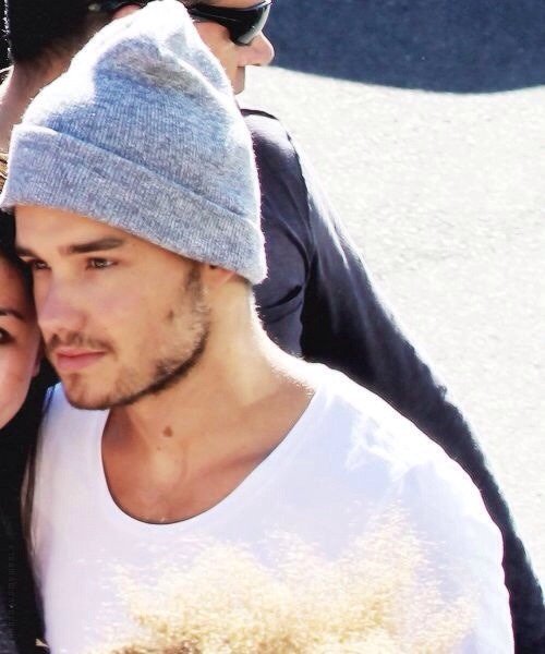 larryfatal's tweet photo. maratona de votos
RT para ajudar!!
liam 4/10
#Directioners #BestFanArmy #iHeartAwards https://t.co/BdicAWDNRr