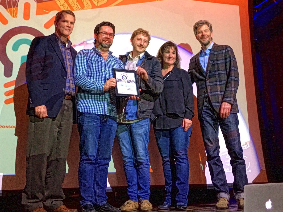 knoxchamber's tweet photo. Our winning What's the Big Idea team @FarmSpotter! Congrats! https://t.co/UNurZ0QnBp