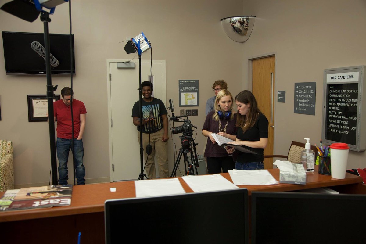 AudraEntzi's tweet photo. This weekend I #directed my senior #FilmThesis , Mila. #Director #Film #VideoProduction #WomensHealth #TalkAboutIt https://t.co/wGnKIJbUdQ