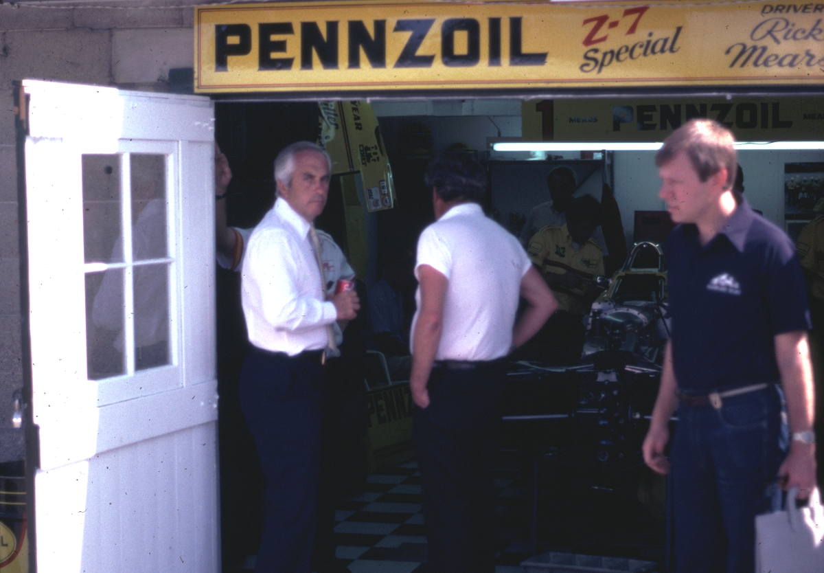 CmeCUApp's tweet photo. Happy Birthday #RogerPenske. Images from 1984 Indy 500. #RickMears would win for @Team_Penske.  Images, our archive. https://t.co/0FfuQXATzQ