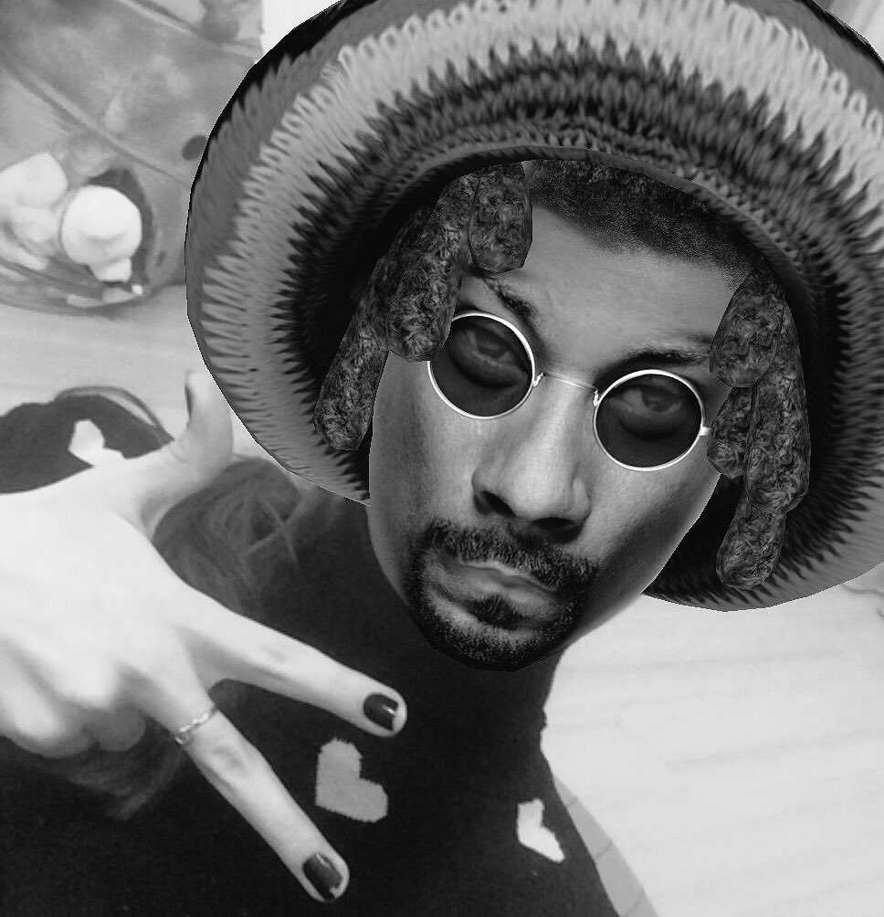 mannaganna's tweet photo. Hi. My name is Anna 🐝🌚 https://t.co/ATd1V03z5E