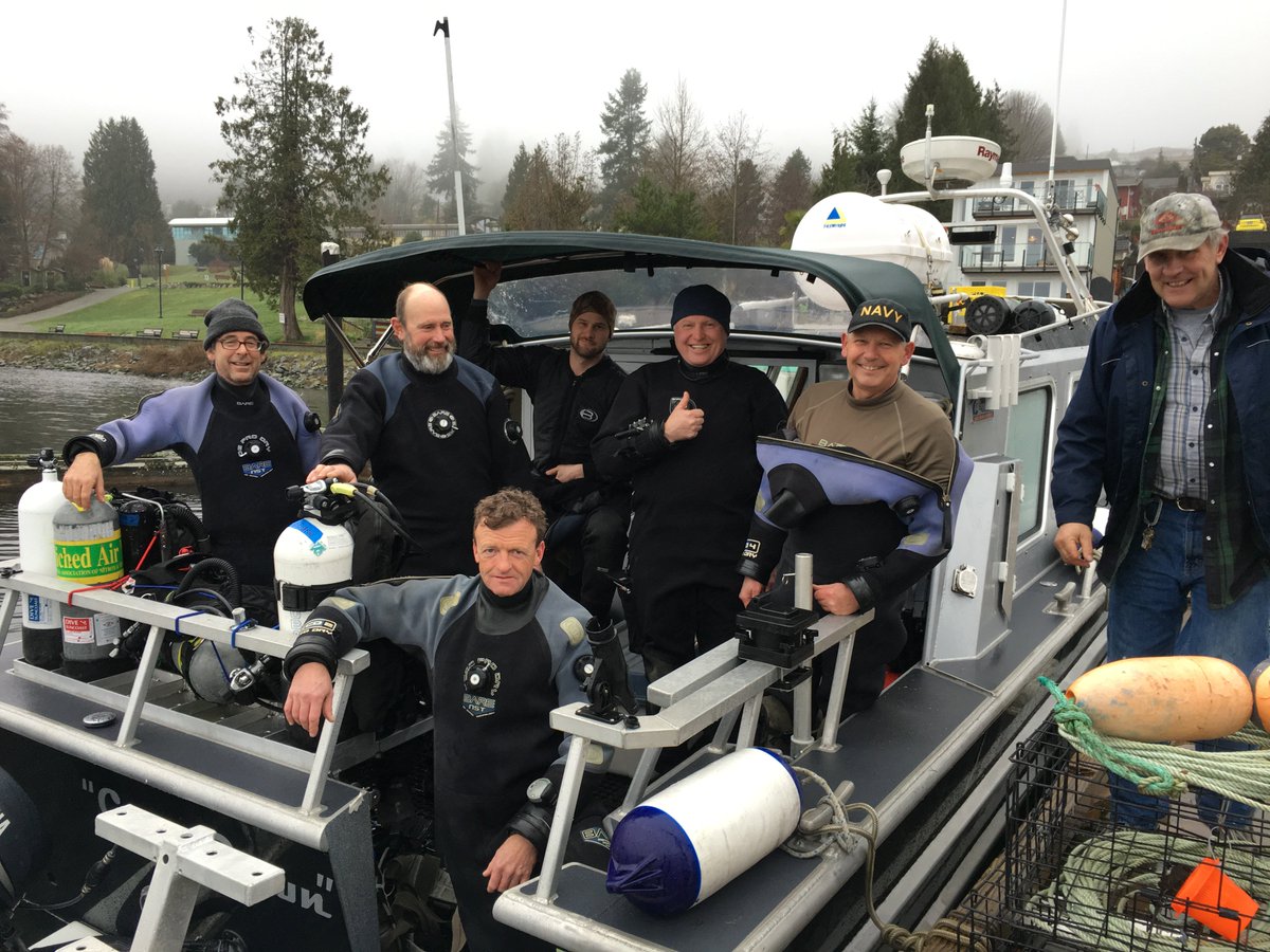 DiveHoweSoundBC's tweet image. Another Great Dive on the HMCS Annapolis in Howe Sound BC, with Captain Greg