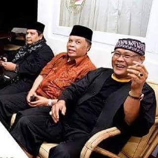 Kegagalan juga menyenangkan, hidup dengan kepercayaan bahwa cobaan itu berguna untuk menempa diri sendiri.