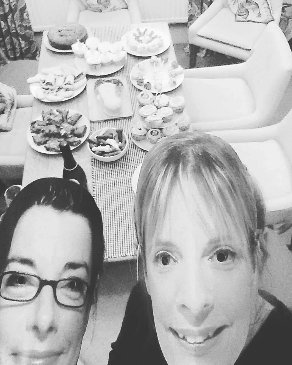 GirlaboutBath's tweet photo. Really kind of Mary, @PaulHollywood, @MelGiedroyc and @sueperkins to make am appearance at #EmsHen! https://t.co/dz5AvyXc6R