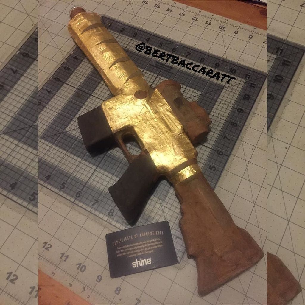 ShinePapers's tweet photo. On Sunday's we sesh .... @secretsesh_la #secretseshla #goldgunblunt #rollwithbert #bertforpresident #bertscookies #… https://t.co/LSZiaxtjNJ