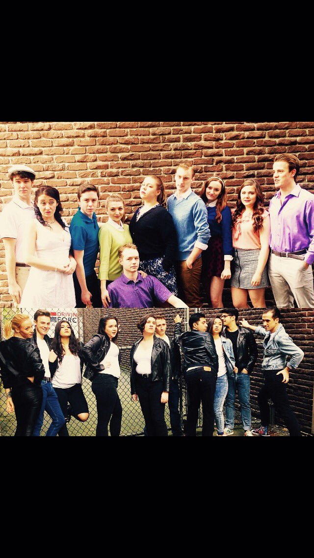 SoBallantyne42's tweet photo. Graduating class of 2016 #outsiders #greasers #socs #turfwar #capugrads https://t.co/L9LwctGW4w
