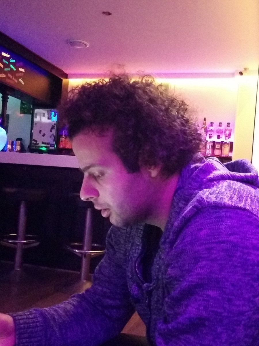 Garnier_Vincent's tweet photo. @MintRouen soirée tranquille le dimanche #rouenbynight #dimancheposé https://t.co/giG9tUBazj
