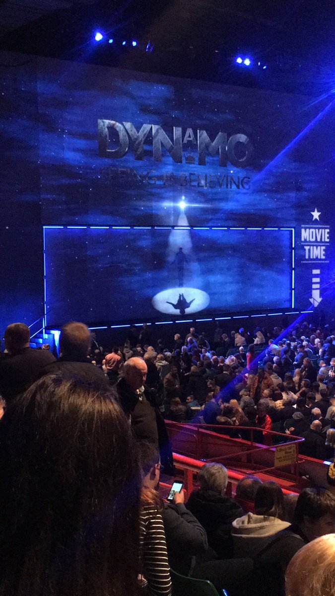 K_M_Hendy's tweet photo. Absolutely unreal night at Dynamo tonight 🕴🌌 @Dynamomagician #dynamotour https://t.co/WJ3YI7CSD8