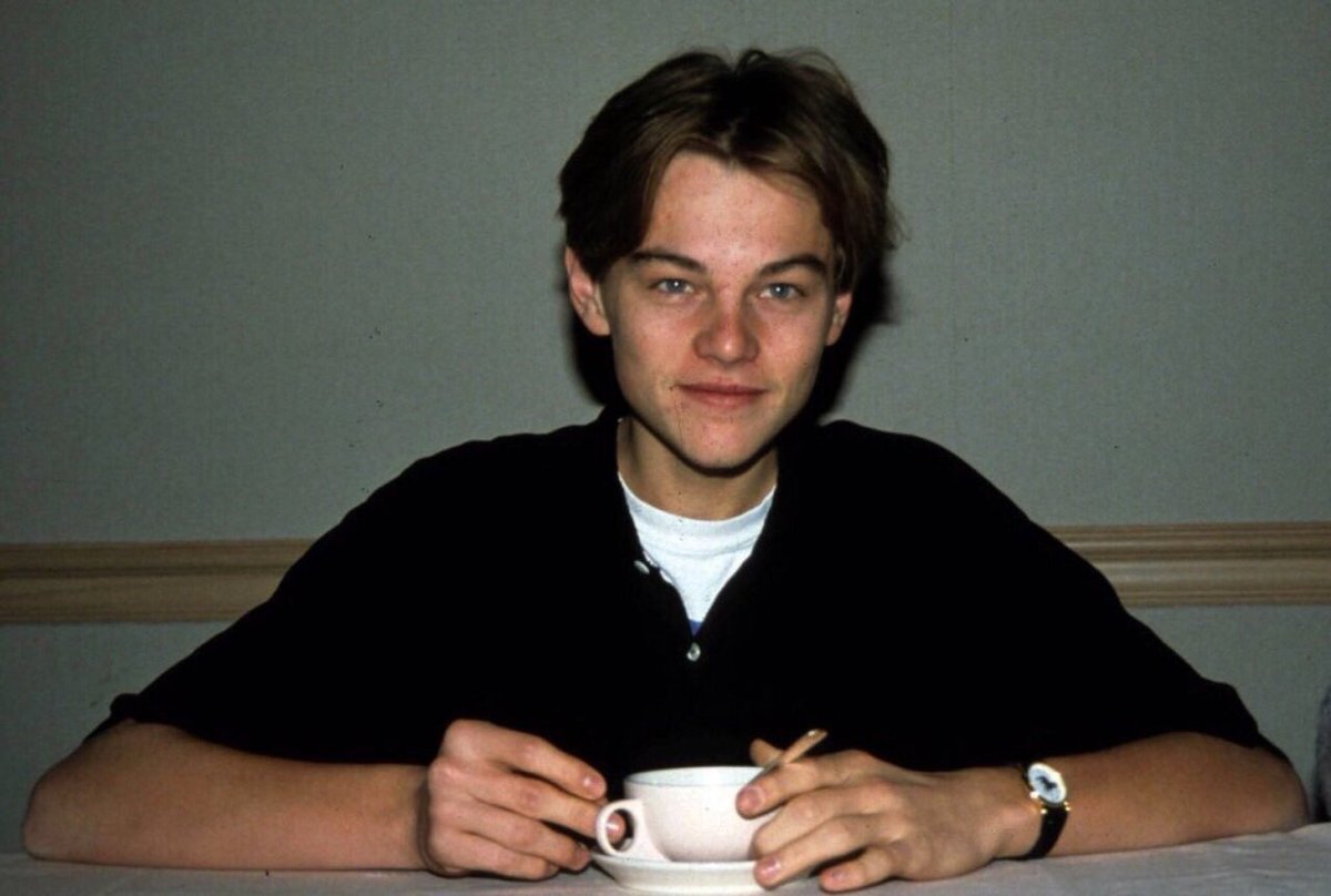 Leonardo DiCaprio, 1994, image size:1200x808