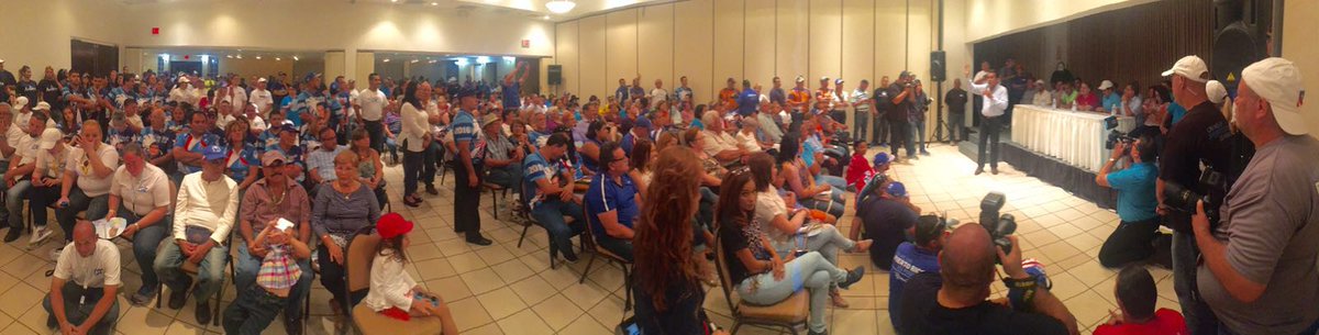 JesusVelezPR's tweet photo. Casa llena en Hormigueros! Estamos listos para trabajar y tenemos el mejor Plan para PR! Seré #TuNuevaVoz en Cámara https://t.co/NFnRQrHuSw