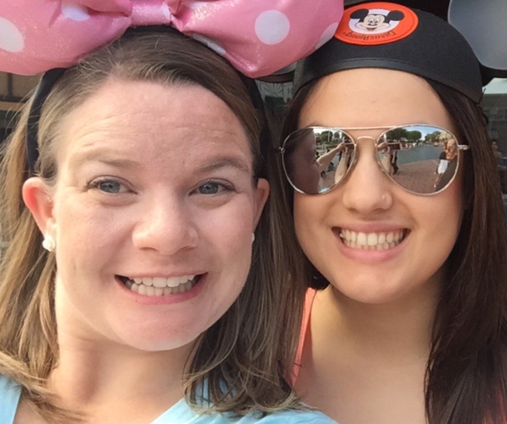 MelissaAWitt's tweet photo. #ShareYourEars and Disney Parks will donate $5 to Make-A-Wish, up to $1M. https://t.co/38ziefT3To