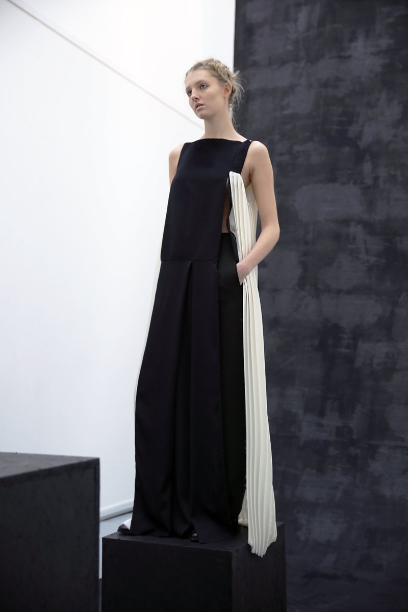 Loving the boxy geometric silhouettes by Omer_Asim in The Elms Painting Rooms photos by <a href="/Brilliant_White/">Charlotte White</a>