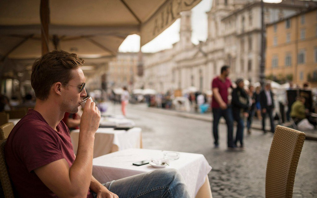 TravelLeisure's tweet photo. How to drink espresso like an Italian: https://t.co/t54PSkwTe7 https://t.co/wvqEQnpRDP