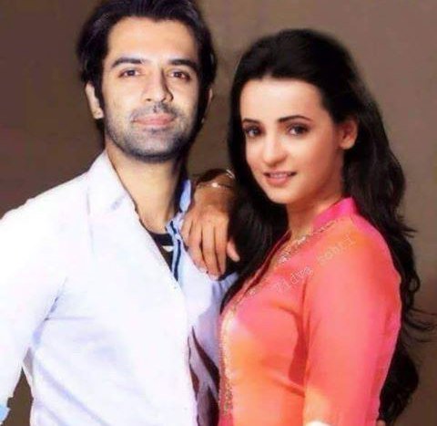 prettynikitchen's tweet photo. want a #mega_series with @BarunSobtiSays #SanayaIrani #Sarun 💖not just a 30epi mini-series @StarPlus #newsarunshow https://t.co/ThSnb2cjc6