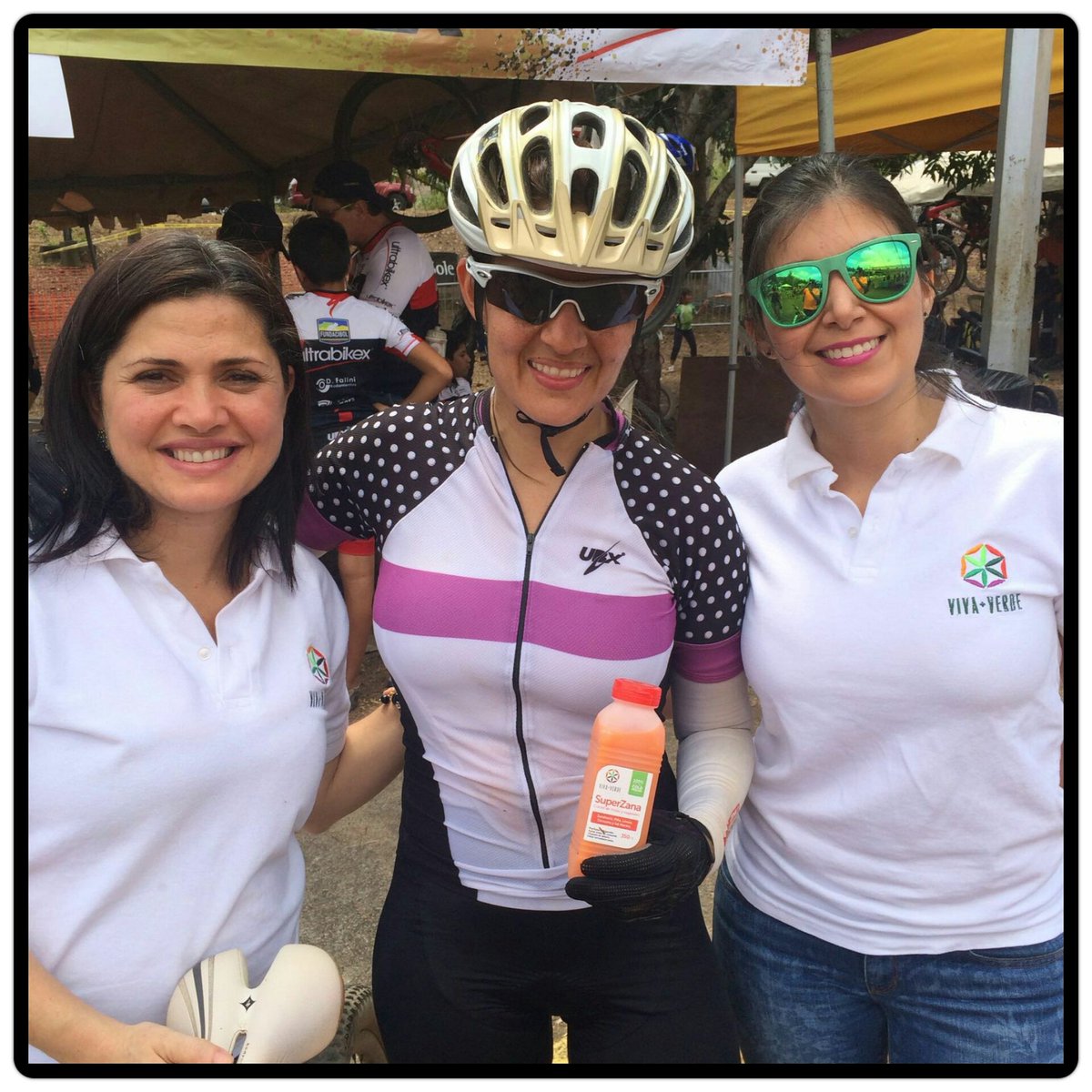 vivamasverde's tweet photo. @vivamasverde en la Copa #kioto guri del #EdoBolívar en #ciclismo con la ganadora Yanis Hernández #felicidades https://t.co/DS6dcZowkI