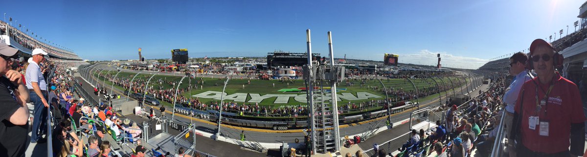 robmohrland's tweet photo. Exciting photo finish at Daytona! Rave reviews for this first racing stadium #DaytonaRising @WalterPMooreEng https://t.co/liFmEjmHL4
