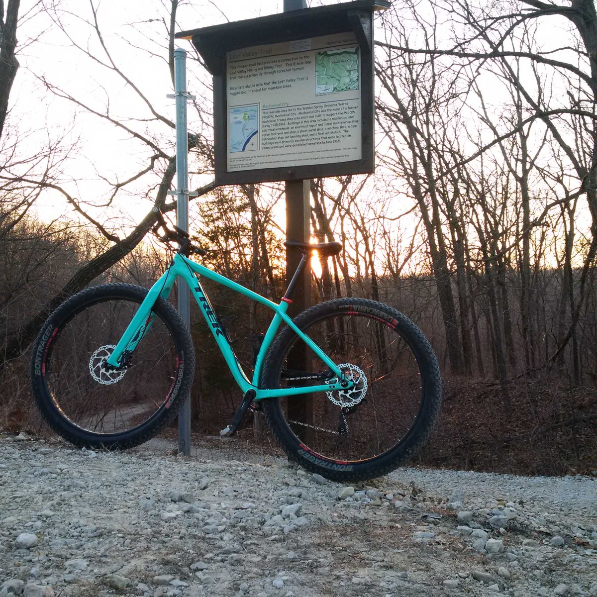 FlyinArmenian's tweet photo. And that's a wrap on this weekend of warm temps. Back 2 normal soon. #GorcTrails #caveman #moustacherides https://t.co/zOjpJIrtzX