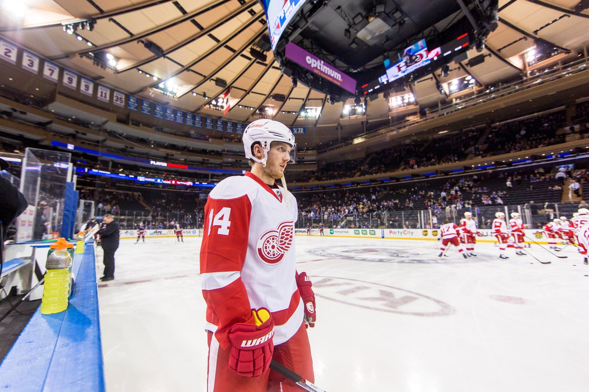 DetroitRedWings's tweet photo. Soon. https://t.co/m5EATLjG9q