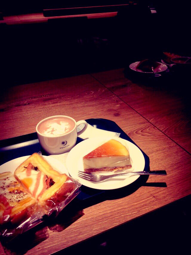 ShellYong_8396 tweet picture