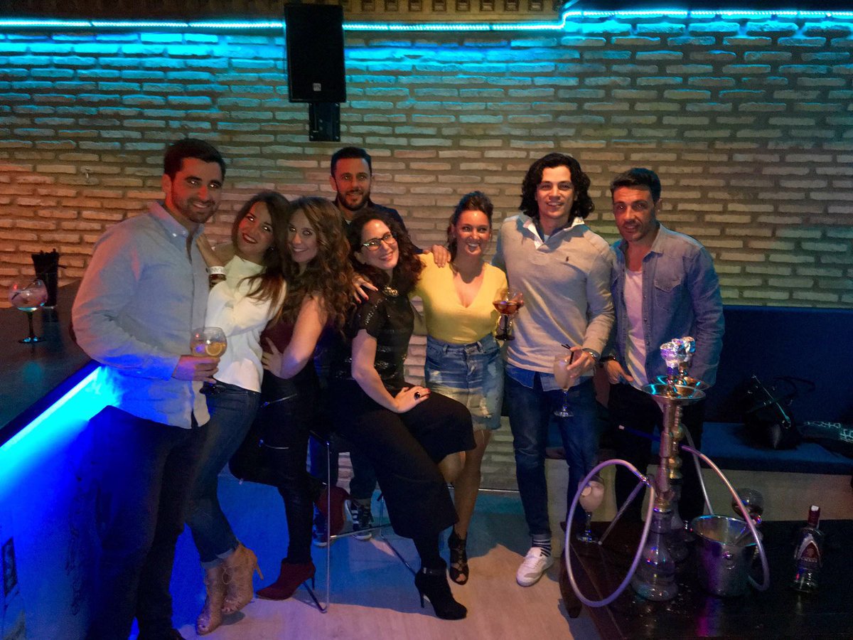 Celebrando el cumple de mi <a href="/Esthersilara/">Esther Sierra Lara</a>  con <a href="/pozo_isa/">isa pozo</a>  <a href="/Javidani_10/">javier daniel</a>  <a href="/CarlosSanchez_R/">Carlos Sánchez</a> <a href="/noemipd79/">Noemi</a> <a href="/moregoalkeeperc/">Moregoalkeeperc</a>