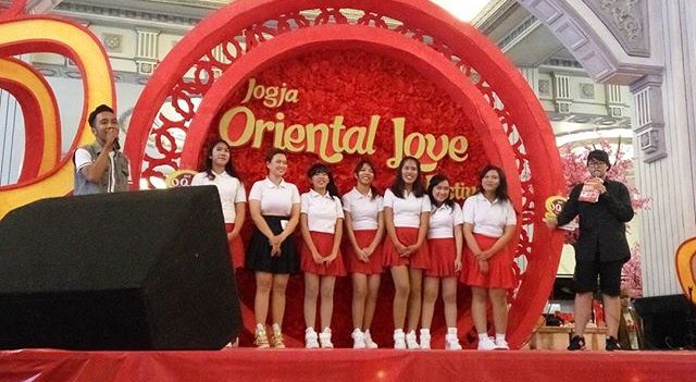 150205
Thx to the help from everyone that we can finally made our very first stage in <a href="/Jogjacitymall/">Jogja City Mall</a>