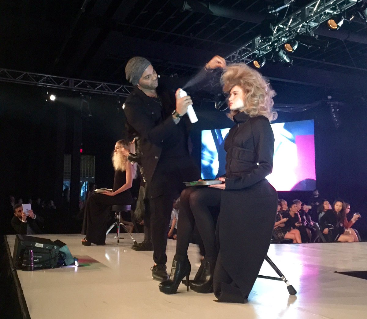 SebastianWNA's tweet photo. RT @SebastianProUSA: Our incredible Stylist Design Team showing the power of our iconic #Shaper. #SebastianWNA https://t.co/7zCaPQ7amp