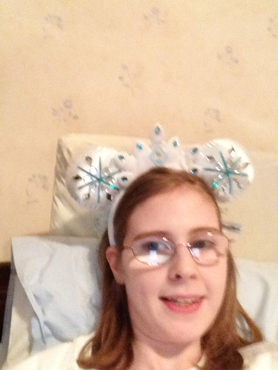 YouTuber1234's tweet photo. #shareyourears https://t.co/h9b5ReFmMU