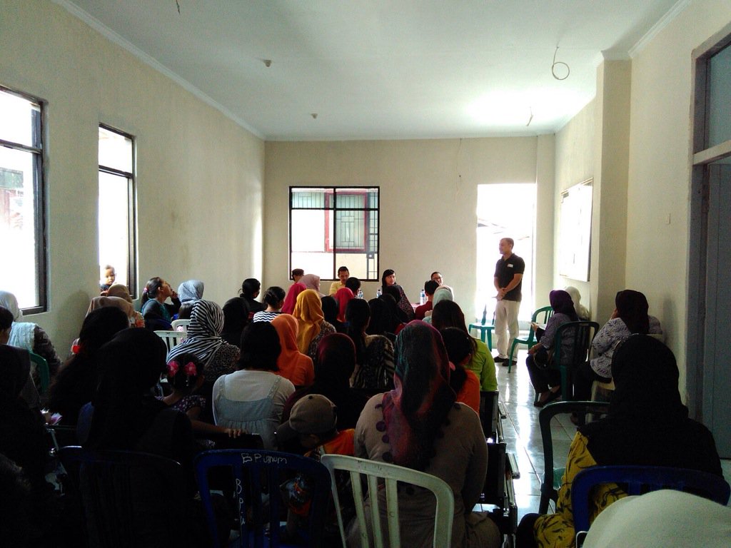 Paparan Redesain #rumahsehat dari kg Goris ttg 3 pilar: BigData bumil-bayi, Penguatan kelembagaan&amp;kader, edukasi!