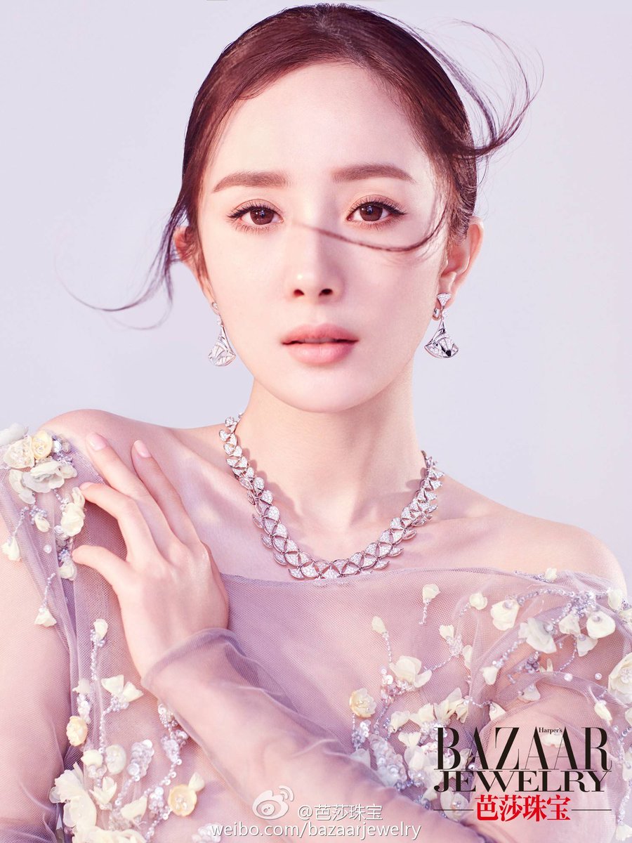 yangmiblogg's tweet photo. 原谅我这一生不羁放纵爱自由😘 https://t.co/wk1kH9T5YU