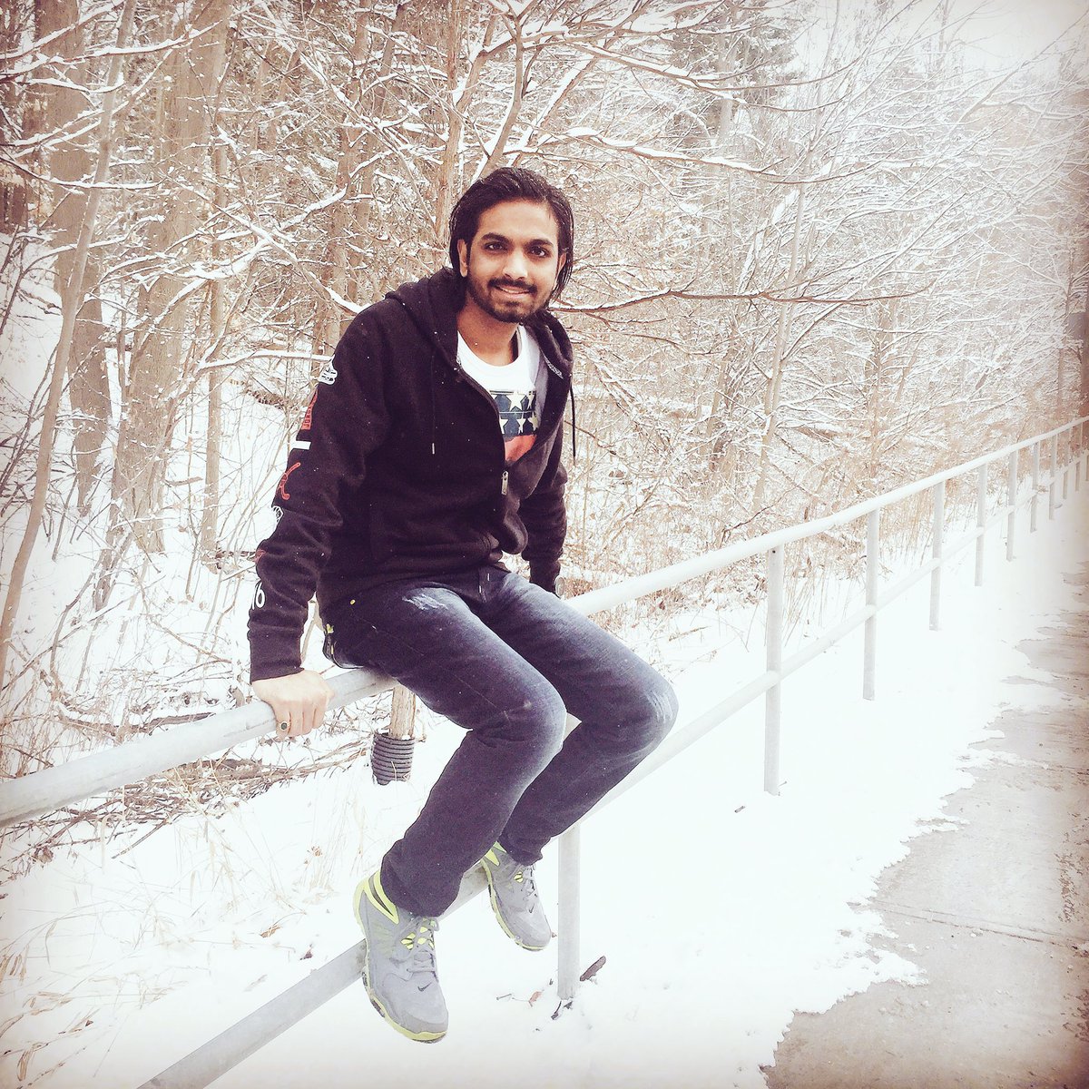 prthptl27's tweet photo. Winter time ☃ https://t.co/4gdkOUDlGu
