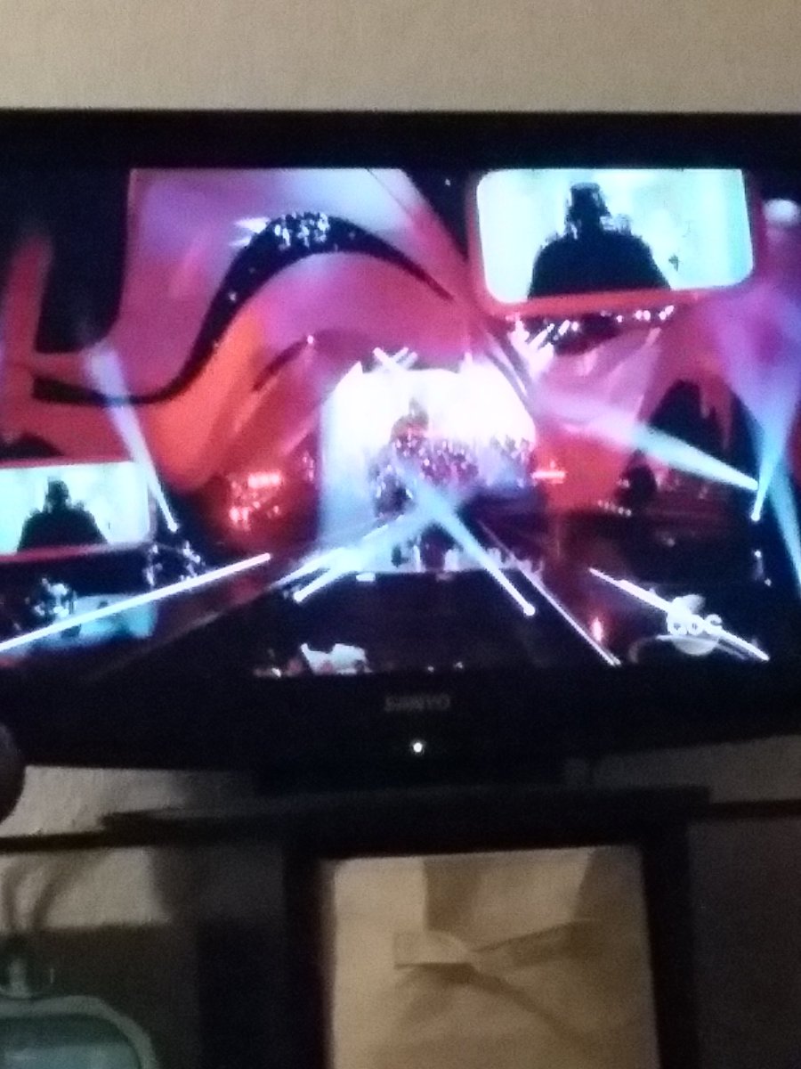 FashionablePod's tweet photo. Live tweeting #Disneyland60 #StarWars #Disney #DarthVader https://t.co/K4jTzr6LdA