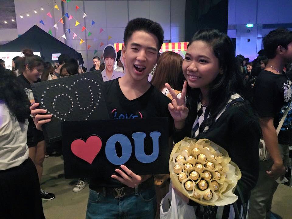 JoonniiSnapshot's tweet photo. ดูแลตัวเองดีๆ นะ คนที่อยู่ทางนั้น
คนทางนี้ยังคิดถึงกัน เหมือนอย่างเดิมไม่เคยเปลี่ยน🎶 @ou_thatchawut https://t.co/3zLzWtyMIF