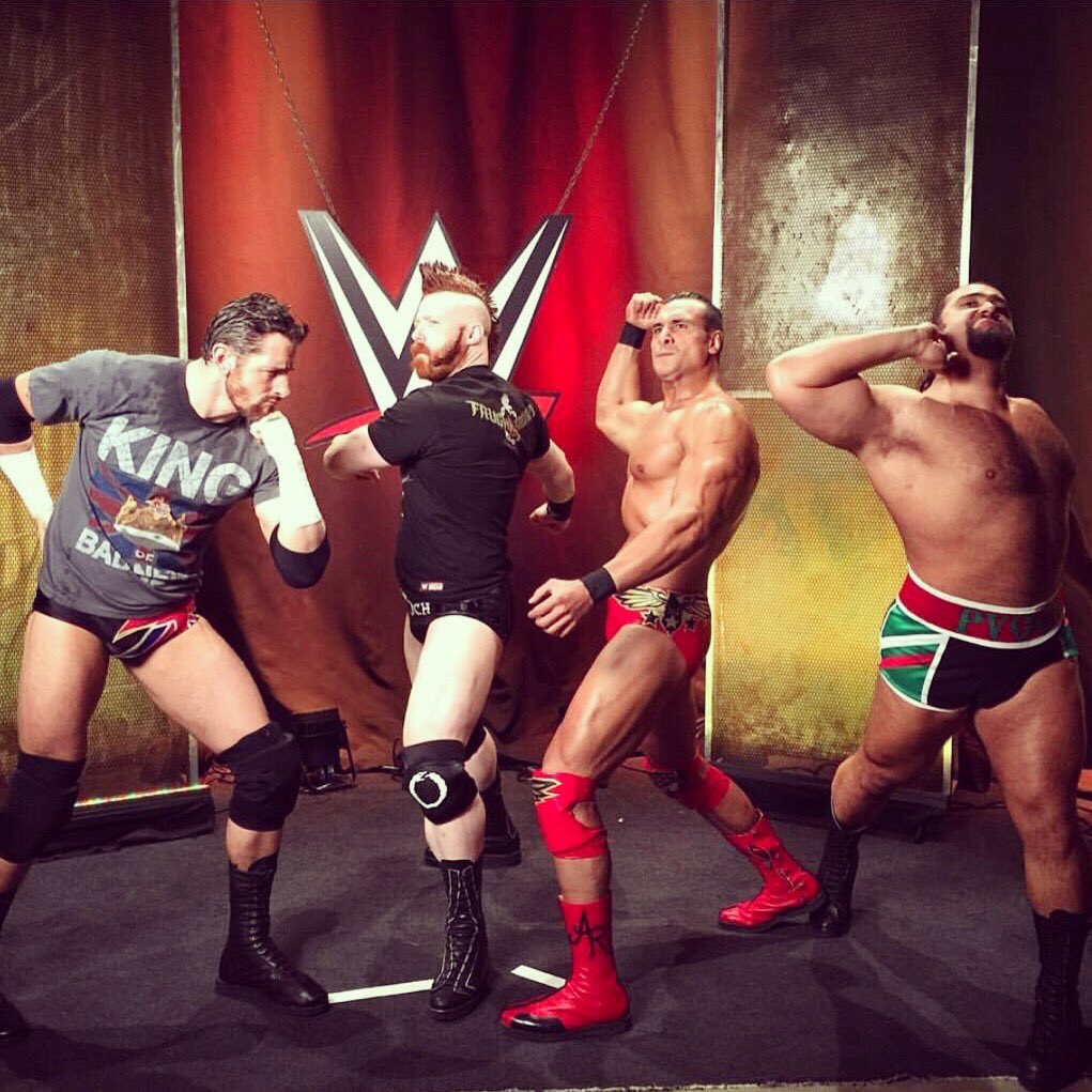 ToBeMiro's tweet image. Just 3 Olympians and a thinker ..... That&apos;s all