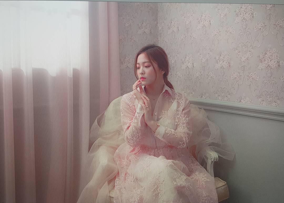 YERIMISSU_'s tweet photo. The Celebrity Magazine March Issue https://t.co/Yxdy8FbPvG