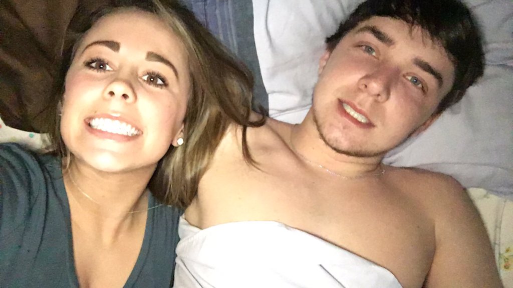 Emily_Sinclaire's tweet image. It's fun being your nurse and all but I'd appreciate it if you started to heal a little quicker please I love you